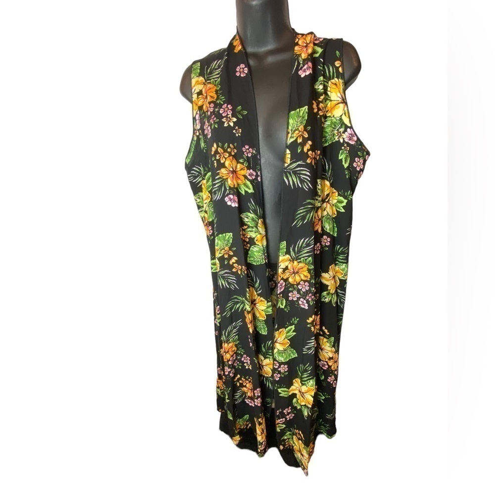 LuLaRoe Joy Vest Dark Hawaiian Floral Duster Women's Size Medium